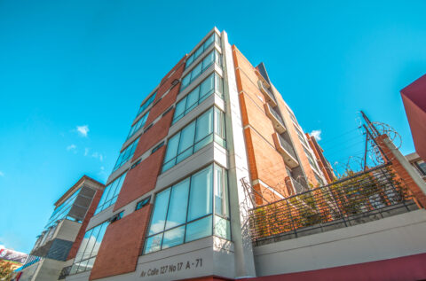 Edificio de vivienda Life 127