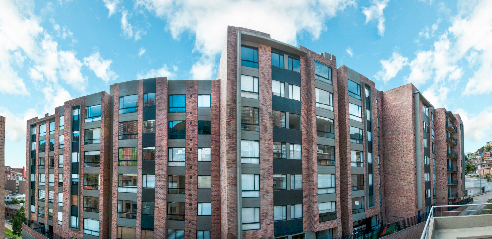 Edificio de vivienda Torres del este diseñado por cuatro arquitectos